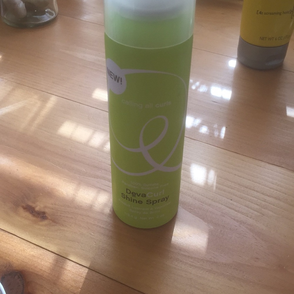 Devacurl shine spray 4 oz